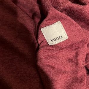 Vuori pink crop hoodie